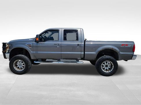 Used 2010 Ford F250 4x4 Crew Cab Super Duty image 10