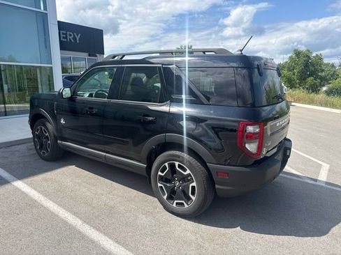 Used 2023 Ford Bronco Sport Outer Banks AWD/4WD image 7