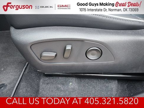 New 2026 Buick Enclave Sport Touring w/ Power Package FWD image 18