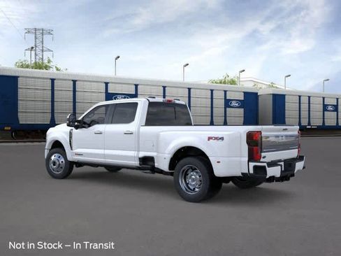 New 2026 Ford F450 Platinum w/ Platinum Plus Package image 4