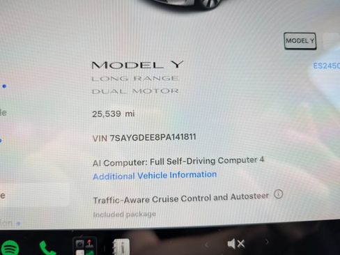 Used 2023 Tesla Model Y Long Range AWD/4WD image 22