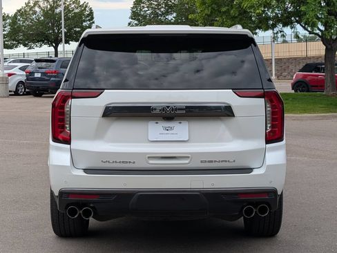 Used 2024 GMC Yukon Denali Ultimate AWD/4WD image 5