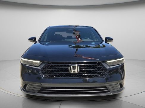 Used 2023 Honda Accord Sport image 5