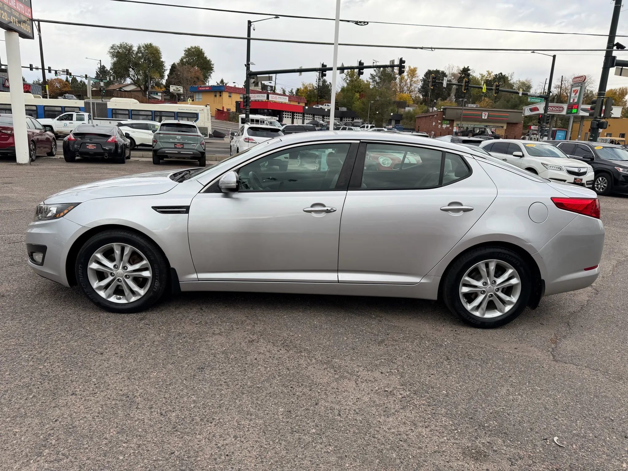 Used 2013 Kia Optima EX FWD image 5