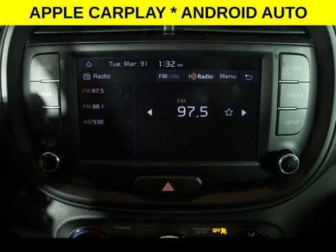 Used 2025 Kia Soul LX w/ LX Technology Package image 4