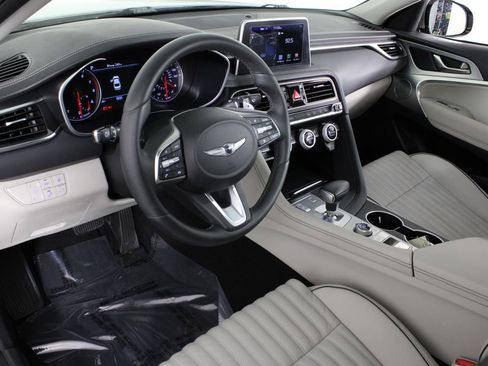 Used 2020 Genesis G70 2.0T w/ Elite Package image 18