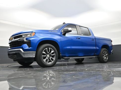 Used 2022 Chevrolet Silverado 1500 LT RWD image 20