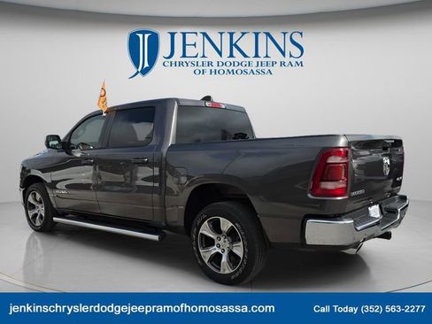 Used 2023 RAM 1500 Laramie AWD/4WD image 7