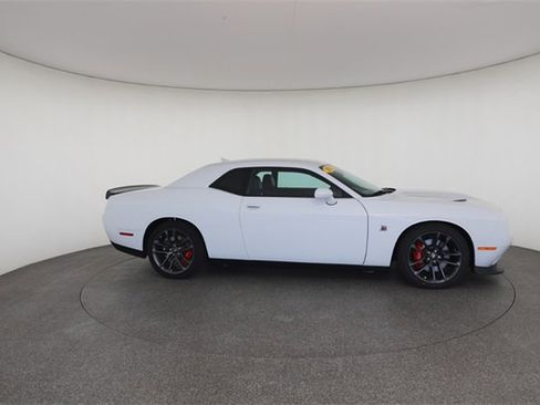 Used 2022 Dodge Challenger R/T Scat Pack w/ Plus Package image 24