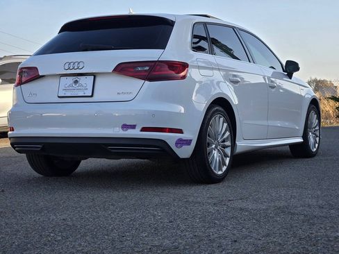 Used 2016 Audi A3 e-tron Premium Plus w/ Premium Plus Package FWD image 17