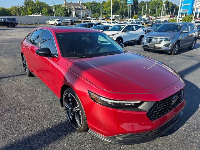 Used 2023 Honda Accord Sport image 1