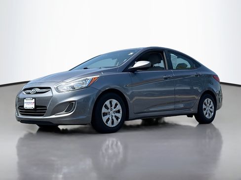 Used 2017 Hyundai Accent SE FWD image 13