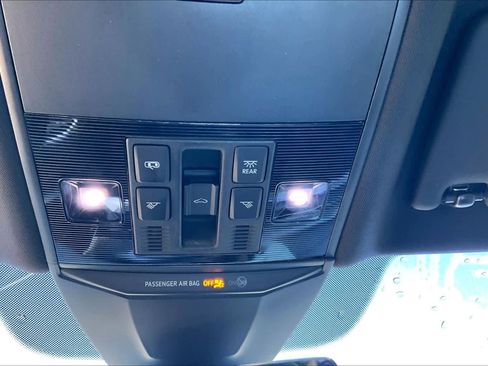 Used 2023 Volkswagen Arteon SEL Premium image 30