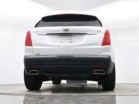 Used 2017 Cadillac XT5 Premium Luxury w/ LPO, Wheel Lock Package image 31