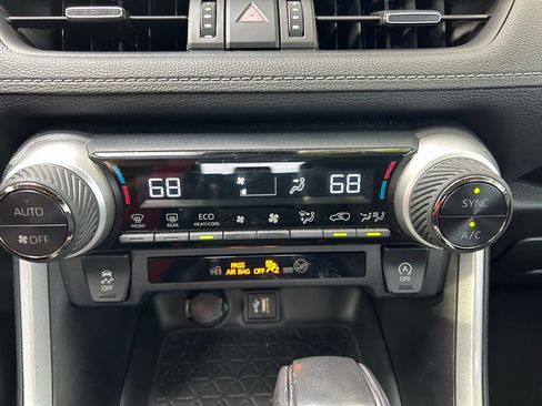 Used 2023 Toyota RAV4 XLE Premium FWD image 26