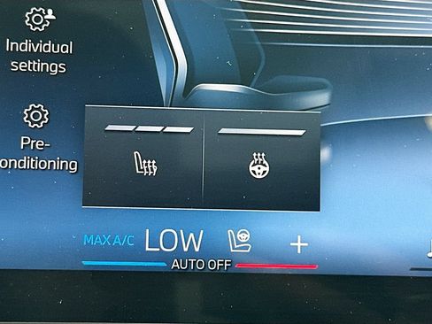 Used 2026 BMW X5 xDrive40i w/ M Sport Package AWD/4WD image 20