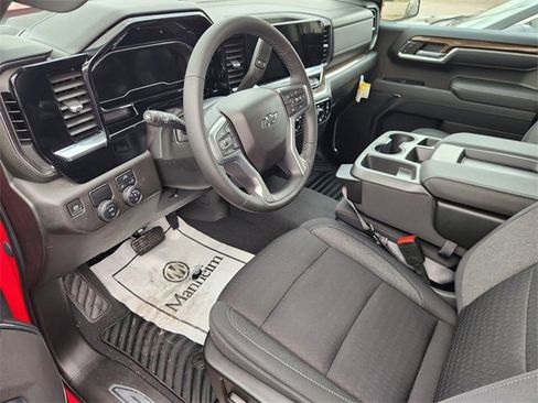 Used 2023 Chevrolet Silverado 1500 RST image 8