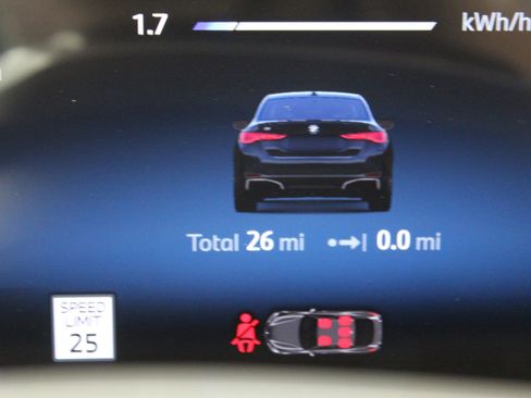 New 2025 BMW i4 xDrive40i image 35