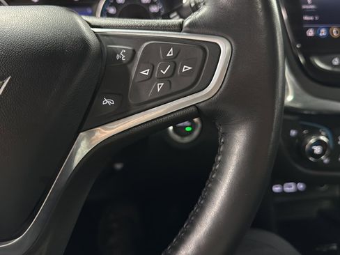 Used 2022 Chevrolet Equinox Premier image 21