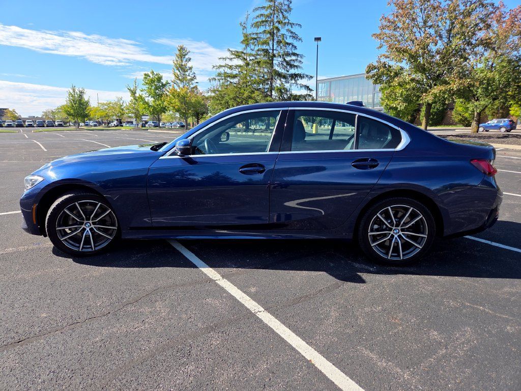 Used 2020 BMW 330i xDrive Sedan w/ Convenience Package AWD/4WD image 29