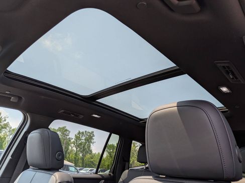 New 2026 GMC Acadia Elevation w/ Black Edition AWD/4WD image 12