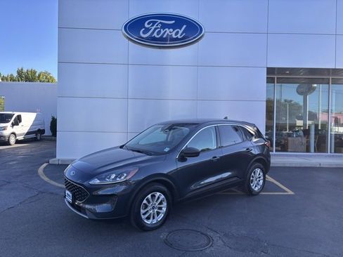Used 2022 Ford Escape SE w/ Convenience Package image 2
