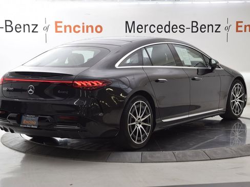 Used 2023 Mercedes-Benz EQS 580 4MATIC Sedan image 6