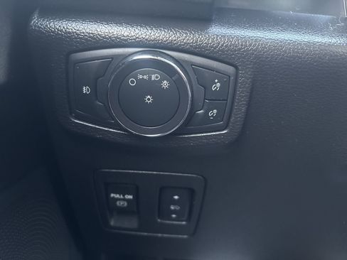 Used 2018 Ford Expedition Limited w/ Equipment Group 302A image 22