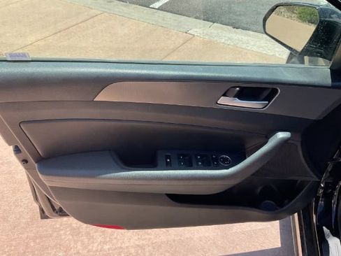 Used 2018 Hyundai Sonata Sport FWD image 16