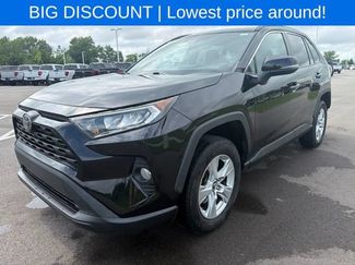 Used 2019 Toyota RAV4 XLE w/ Carpet Mat Package AWD/4WD video 2