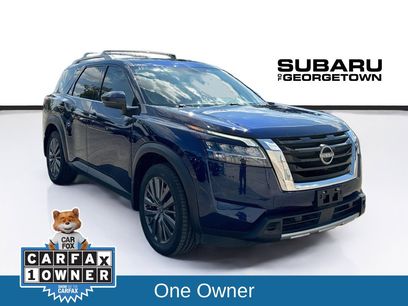 Used 2024 Nissan Pathfinder SL w/ SL Premium Package