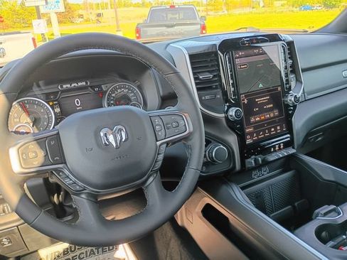 New 2026 RAM 1500 Big Horn AWD/4WD image 10