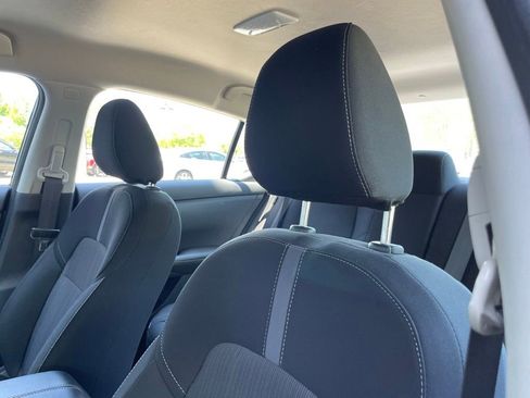 Used 2025 Nissan Sentra SV FWD image 23