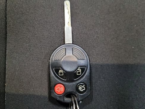 Used 2016 Ford Focus SE FWD image 32