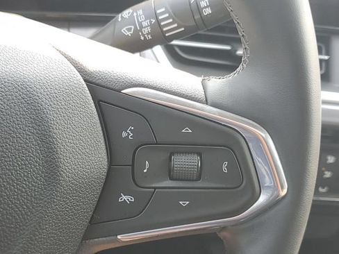 Certified 2024 Chevrolet Trax ACTIV w/ Sunroof Package FWD image 22
