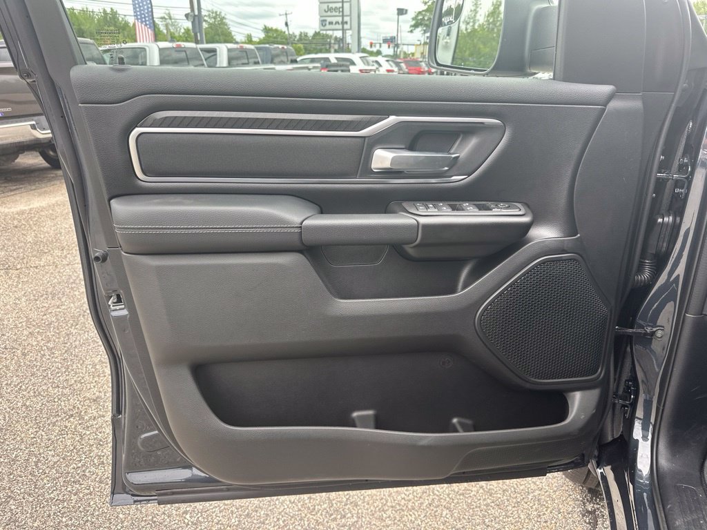 New 2026 RAM 1500 Big Horn AWD/4WD image 11