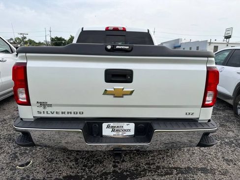 Used 2017 Chevrolet Silverado 1500 LTZ w/ Sport Package AWD/4WD image 17