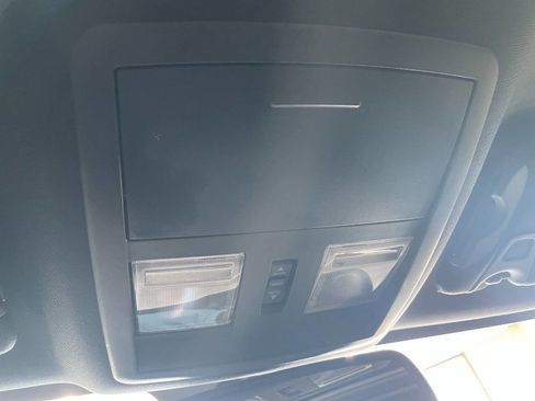 Used 2013 Dodge Challenger R/T image 30