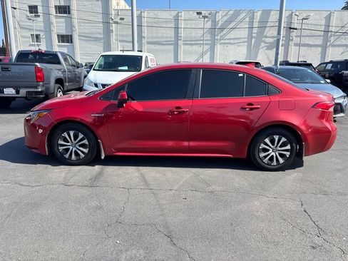 Used 2021 Toyota Corolla LE FWD image 7