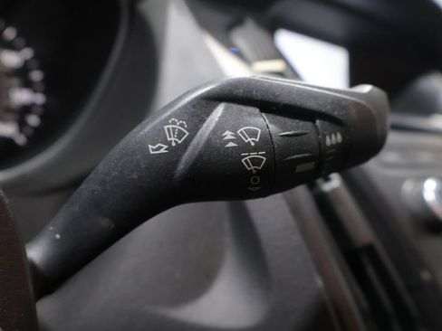 Used 2016 Ford Focus SE FWD image 33