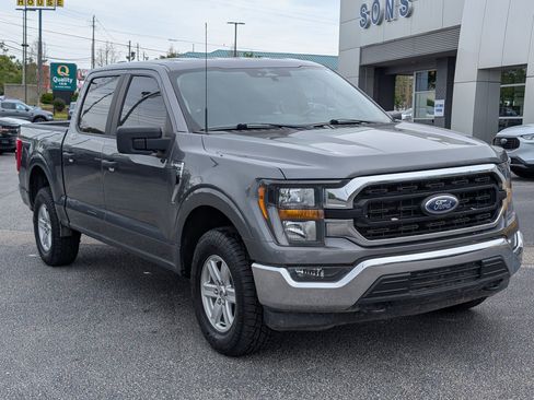 Used 2023 Ford F150 XLT w/ Trailer Tow Package AWD/4WD image 4
