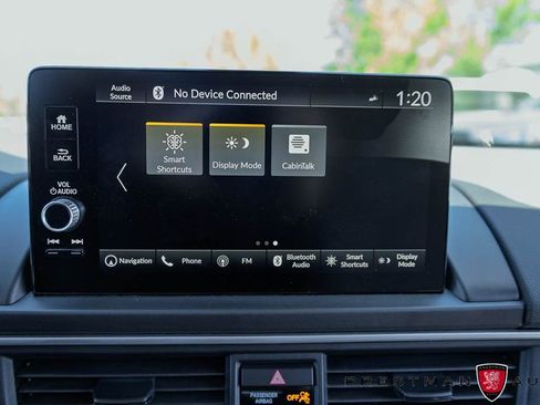 Used 2025 Honda Pilot Elite image 34