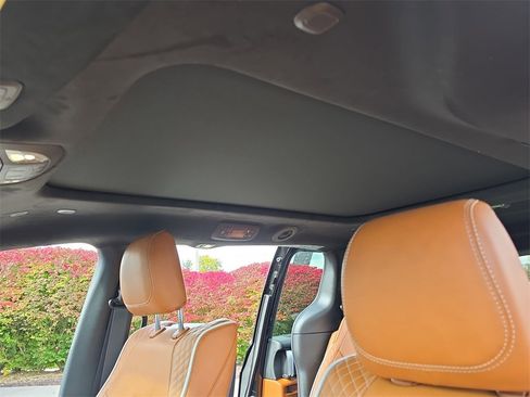 New 2026 Chrysler Pacifica Pinnacle w/ Trailer Tow Group image 32