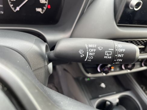 Certified 2026 Honda HR-V LX image 23