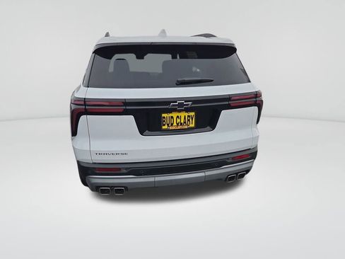 New 2025 Chevrolet Traverse LT w/ LPO, Floor Liner Package image 5