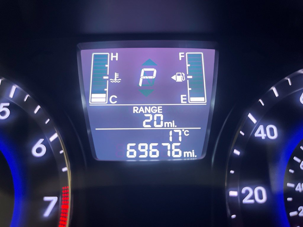 Used 2015 Hyundai Accent GLS FWD image 20