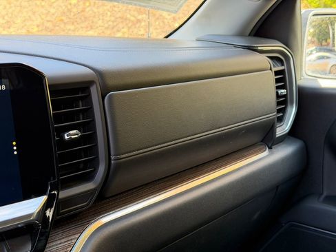 Used 2022 Chevrolet Silverado 1500 LT w/ Protection Package image 24