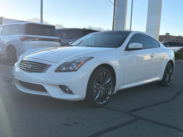 Used 2013 INFINITI G37 x Coupe w/ Premium Pkg AWD/4WD image 3