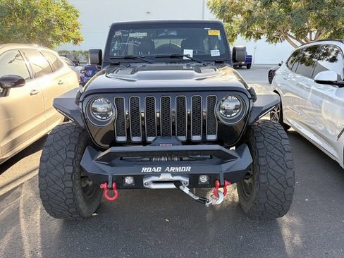 Used 2019 Jeep Wrangler Unlimited Rubicon AWD/4WD image 2