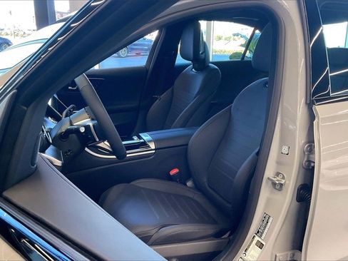 New 2026 Mercedes-Benz C 300 4MATIC Sedan image 8